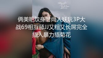 青春的女孩就是好看，佳丽的身材可人的容颜，美得不行，这宝地很社会偷窥她们洗澡啊，隐秘性强！