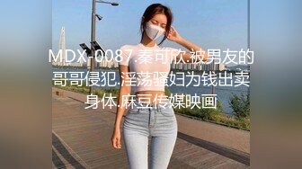 【高清安防摄像头】上帝视角初尝性爱禁果的年轻小情侣激烈做爱 射完了研究套里的精液 对话清晰