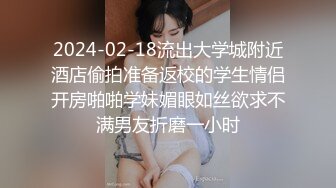 最新某县城商城无门厕所偷窥漂亮营业员少妇嘘嘘